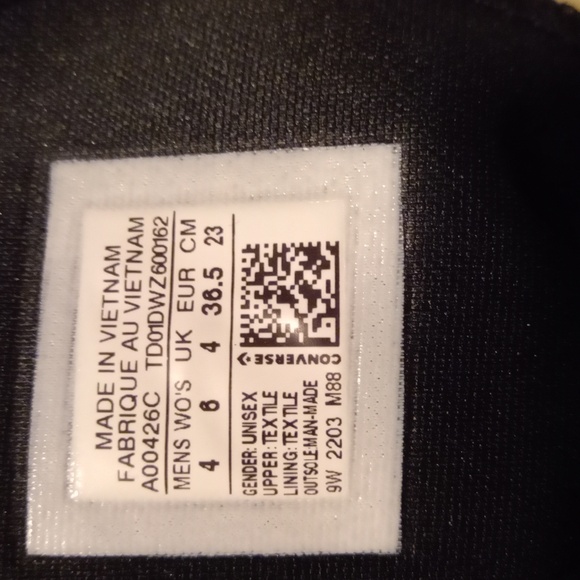 Converse - Picture 3 of 6